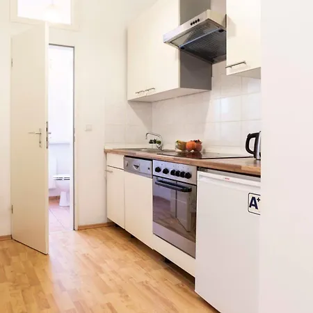 One Bedroom Neukoelln * Berlino